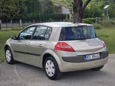 Renault - Megane - 16V