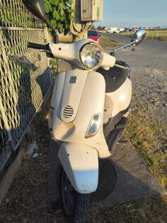 Piaggio - vespa