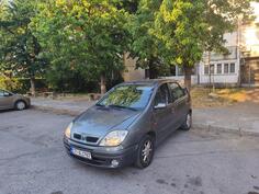 Renault - Scenic - 1.6 16v