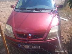 Renault - Scenic - 19