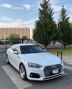 Audi - A5 - 2.0 spotbek