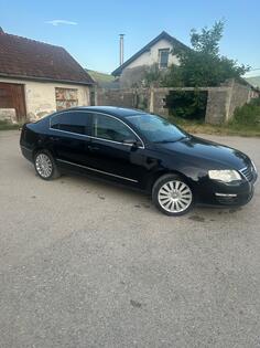 Volkswagen - Passat