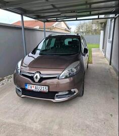 Renault - Grand Scenic - 2.0dci