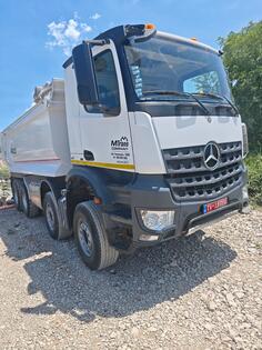 Mercedes Benz - Arocs