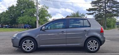 Volkswagen - Golf 5