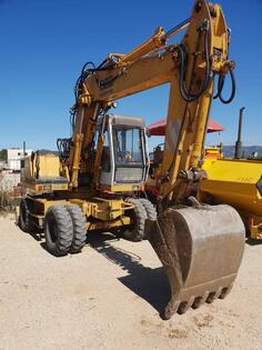Liebherr - 900A