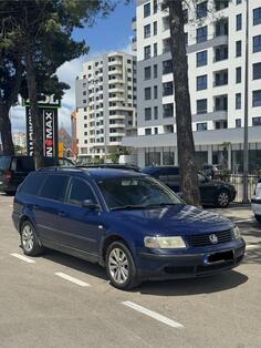Volkswagen - Passat