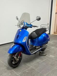 Piaggio - 300GTS