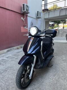 Piaggio - beverly