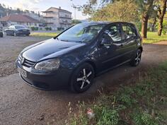 Volkswagen - Golf 5 - 1.9 TDI