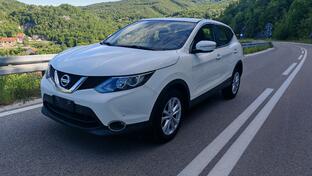 Nissan - Qashqai - 1.5 dci