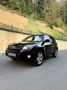Toyota - RAV 4 - D-Cat