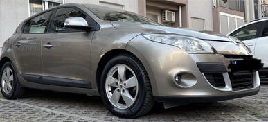 Renault - Megane