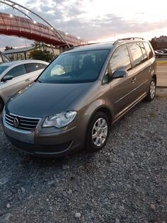 Volkswagen - Touran - 20 TDi