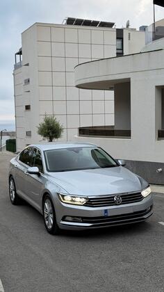 Volkswagen - Passat - 2.0 TDI
