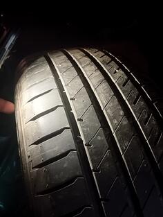 Laufenn - 215/60R17 - Univerzalna guma