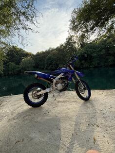 Yamaha - WR250F
