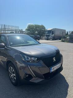 Peugeot - 2008 - 1.2 pure tech