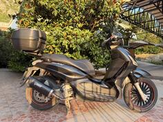 Piaggio - Beverly