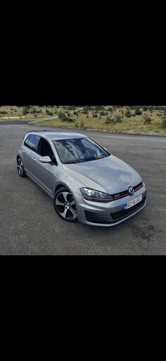 Volkswagen - Golf GTI - GTI