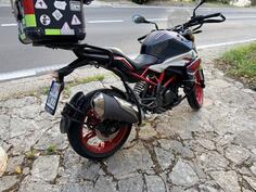 BMW - G310R