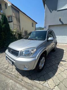 Toyota - RAV 4 - 2.0