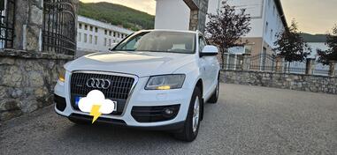 Audi - Q5 - Q5 Quattro 2.0 diesel , manual