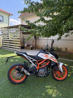 KTM - DUKE 390