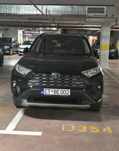 Toyota - RAV 4 - hibrid