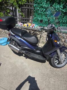 Piaggio - Beverly