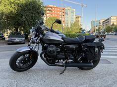 Moto Guzzi - V9