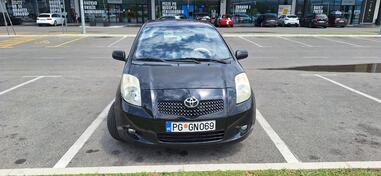 Toyota - Yaris - 1.3