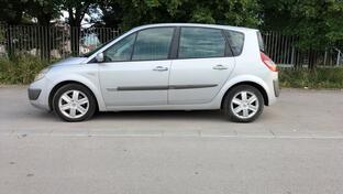 Renault - Scenic - 1.9 DCI