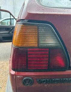 Oba stop svjetla za Volkswagen - Golf 2    - 1990