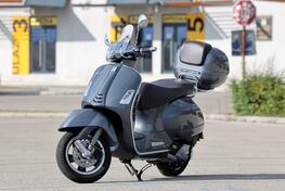 Piaggio - Vespa GTS Touring ABS