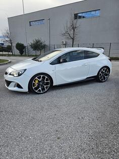 Opel - Astra - 2.0 OPC