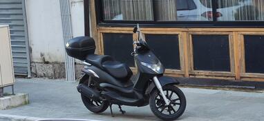 Piaggio - beverly 250 sport