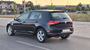Volkswagen - Golf 7 - 2.0tdi