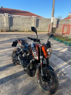 KTM - duke 200