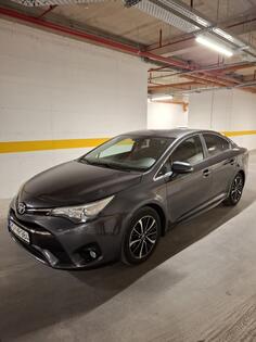 Toyota - Avensis - 2.0