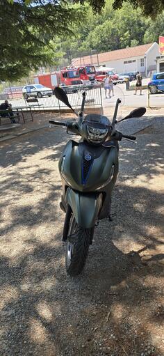 Piaggio - Beverly