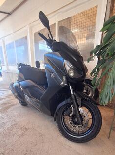 Yamaha - XMAX 400