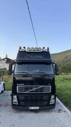 Volvo - FH12