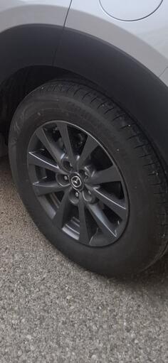 Fabričke felne i BridgestoneTuranza gume