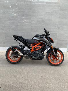 KTM - Duke 390