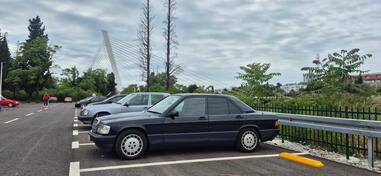 Mercedes Benz - 190 - 1,8 benzin automatik