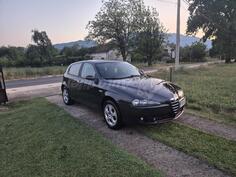 Alfa Romeo - 147 - 1.9 jtd