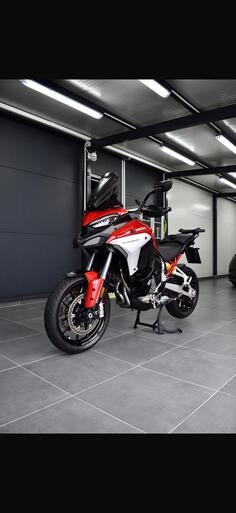Ducati - multistrada V4S