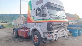 Mercedes Benz - 18.500