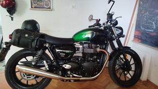 Triumph - SPEED TWIN 900